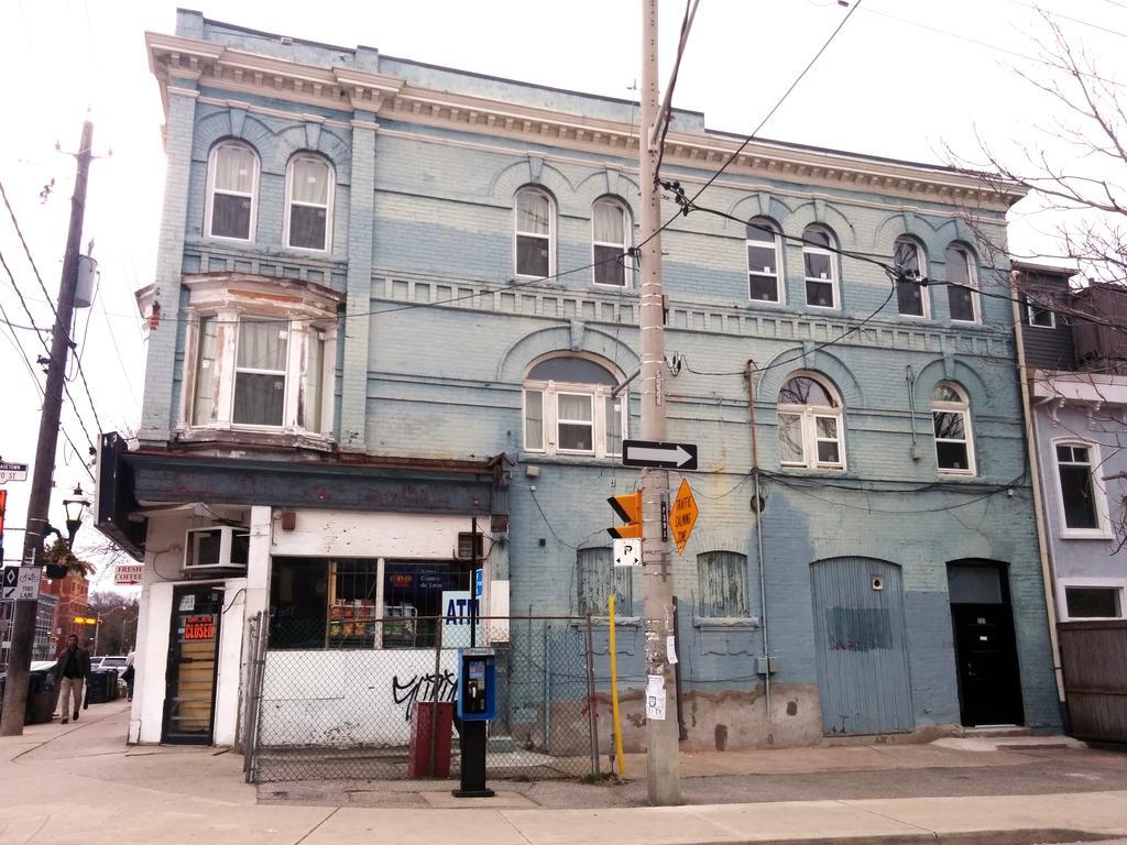 Bnbto Toronto Luaran gambar